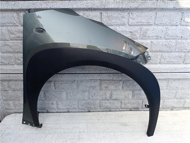 BŁOTNIK PRAWY PRZEDNI TOYOTA AYGO X 22-25 ORYGINAŁ (17602325942)