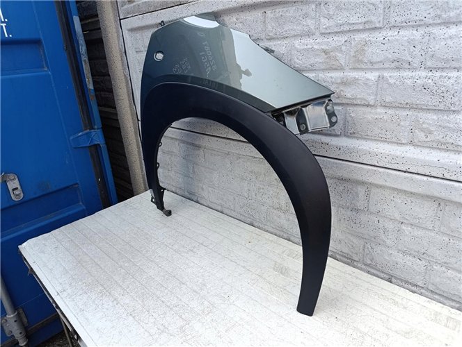 BŁOTNIK PRAWY PRZEDNI TOYOTA AYGO X 22-25 ORYGINAŁ (17602325942)