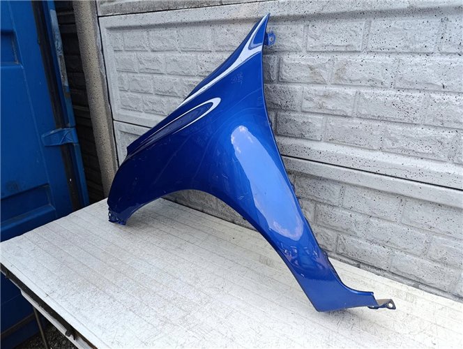 TOYOTA HILUX 15- BŁOTNIK PRZEDNI LEWY ORYGINAŁ (17602337039)