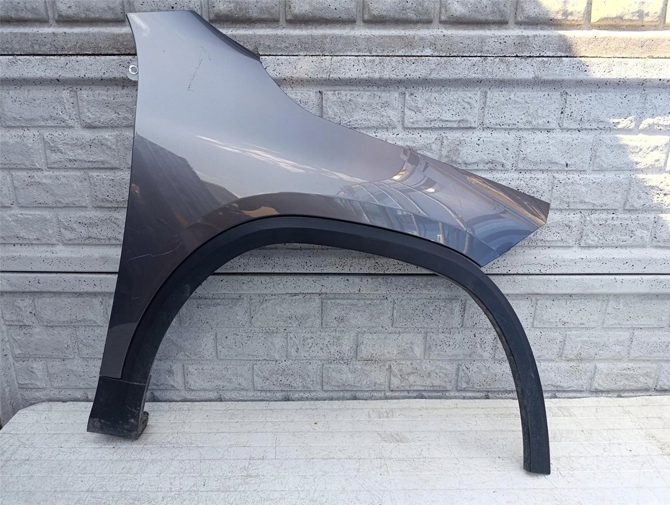 MERCEDES GLA 247 W247 21-25 BŁOTNIK PRAWY PRZEDNI ORYGINAŁ (17602338422)