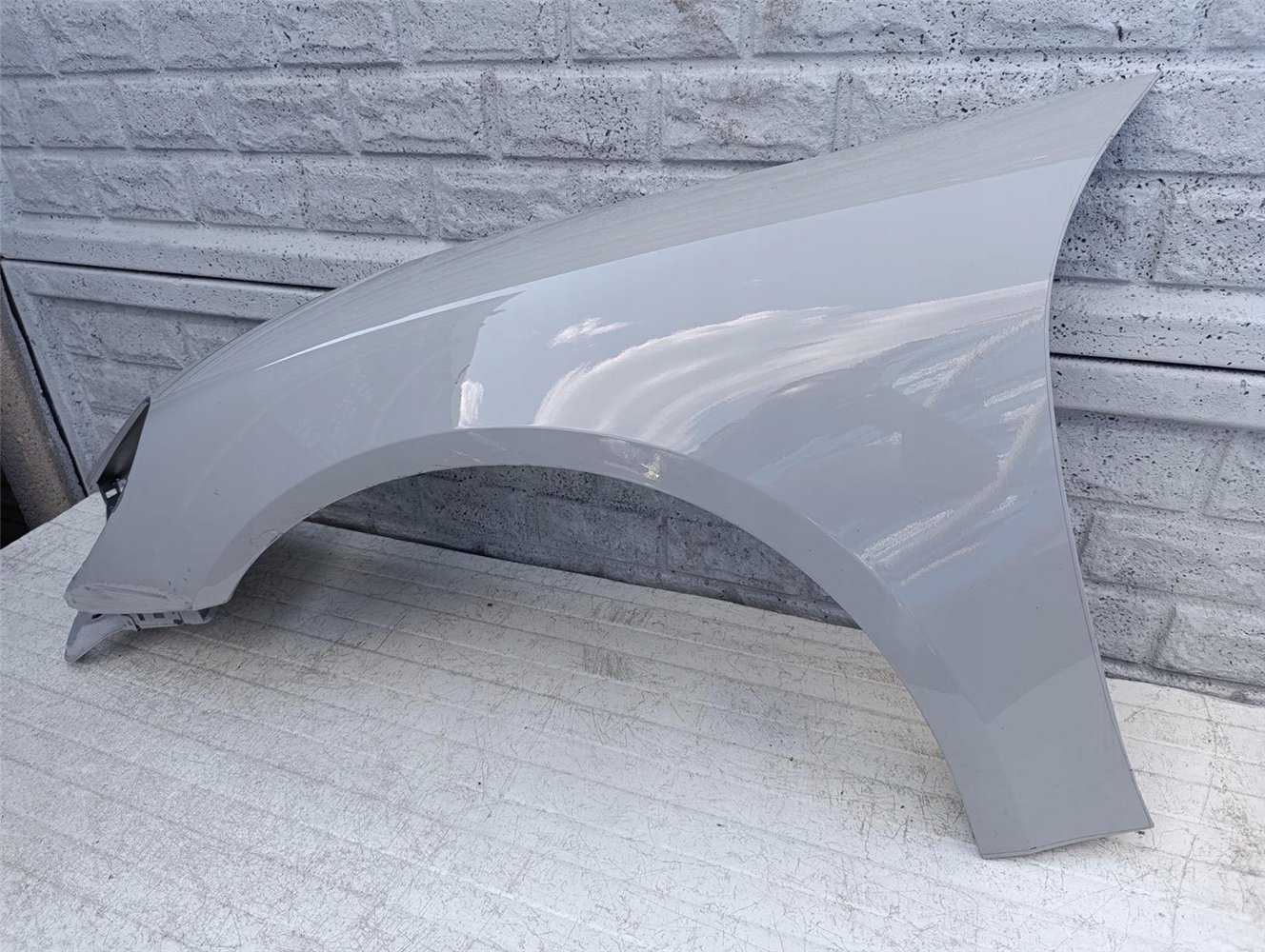 PORSCHE 982 CAYMAN BOXTER BŁOTNIK LEWY PRZÓD 982.821.021 (17602389550)