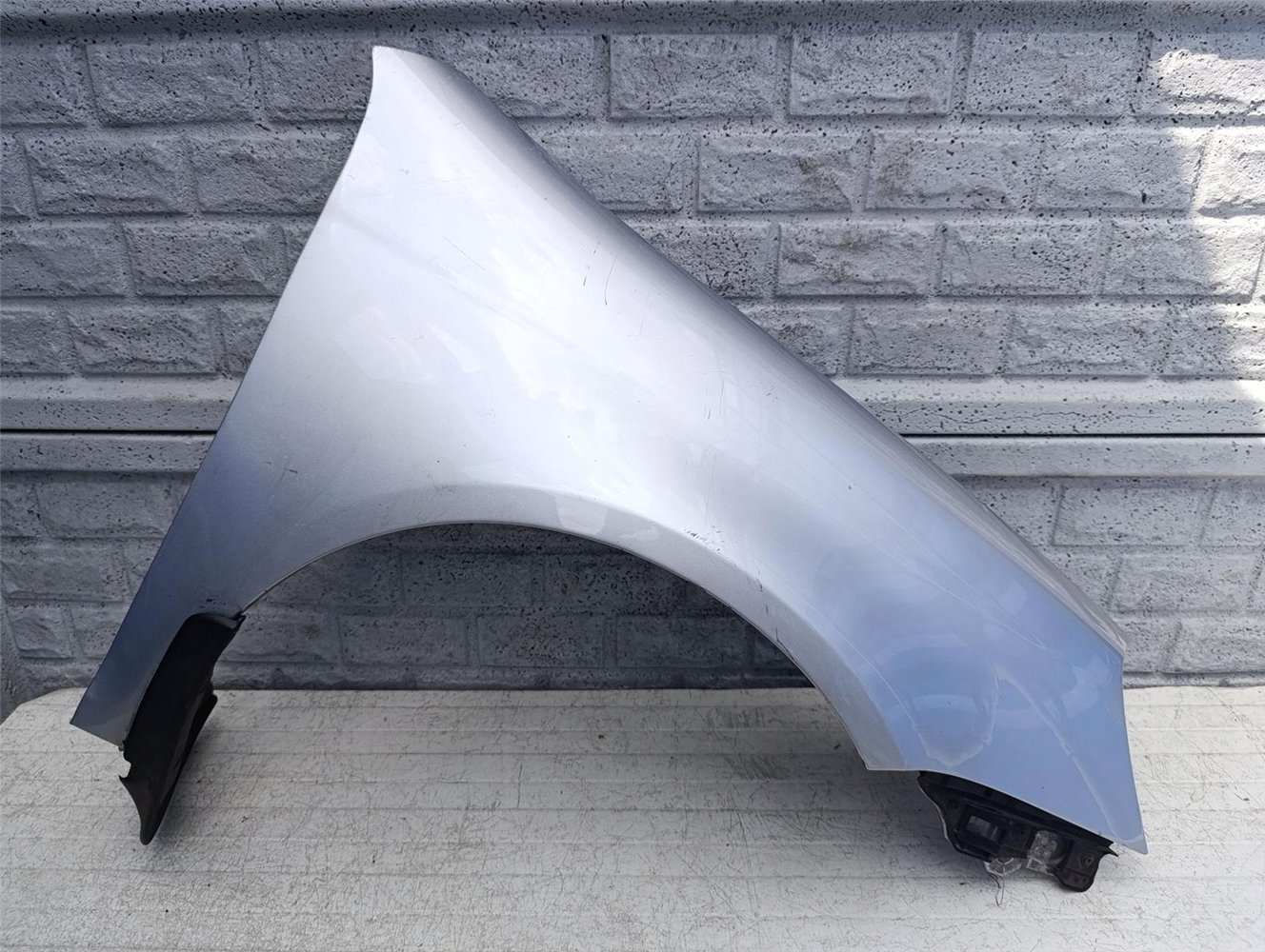 VW GOLF 5 V KOMBI VW JETTA 2005-2012 BŁOTNIK PRAWY ORYGINAŁ (17602429019)