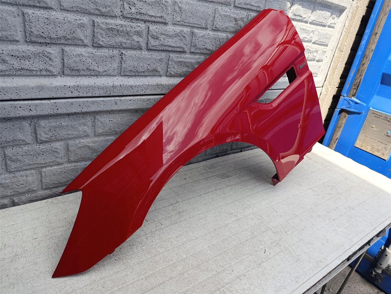 MERCEDES SLK W 172 W172 BŁOTNIK PRZEDNI LEWY ORYGINAŁ (17602434433)