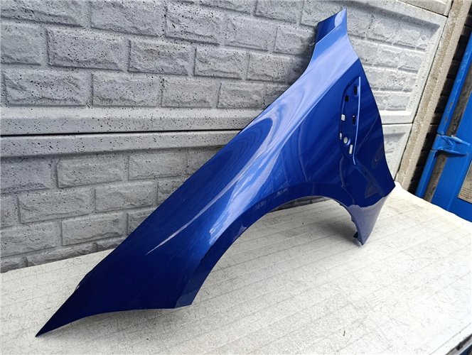 BMW M3 G80 BŁOTNIK LEWY PRZEDNI ORYGINAŁ (17602439443)