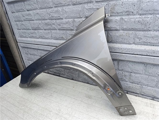 VOLVO XC70 XC 70 CROSS COUNTRY BŁOTNIK LEWY ORYGINAŁ (17602452472)