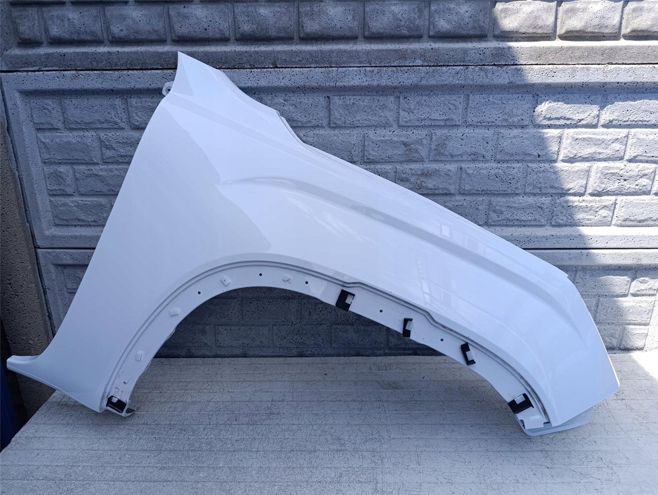 VW AMAROK 2 II 2022-2025 BŁOTNIK PRZEDNI PRAWY ORYGINAŁ (17602463655)