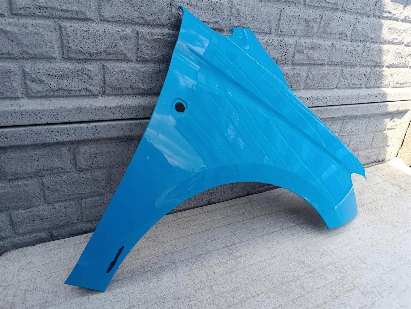 VW CADDY 5 V 21-25 BŁOTNIK PRZEDNI PRAWY ORYGINAŁ (17602509913)