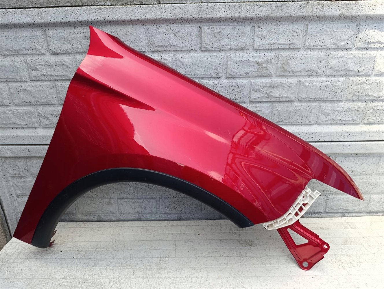 MITSUBISHI OUTLANDER 13-22 LIFT BŁOTNIK PRAWY ORYGINAŁ (17602522597)