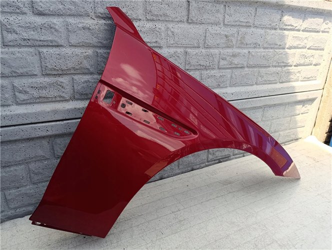 JAGUAR XE 2015-2024 BŁOTNIK PRAWY PRZEDNI ORYGINAŁ (17602526527)