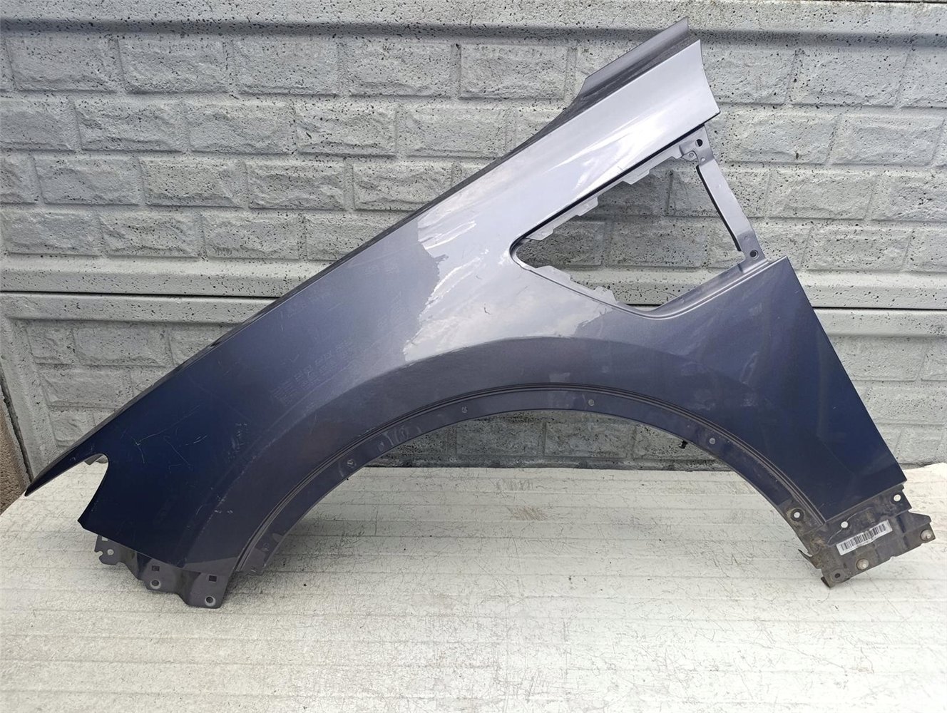 HONGQI E-HS9 20-25 BŁOTNIK PRZEDNI LEWY ORYGINAŁ (17602534002)