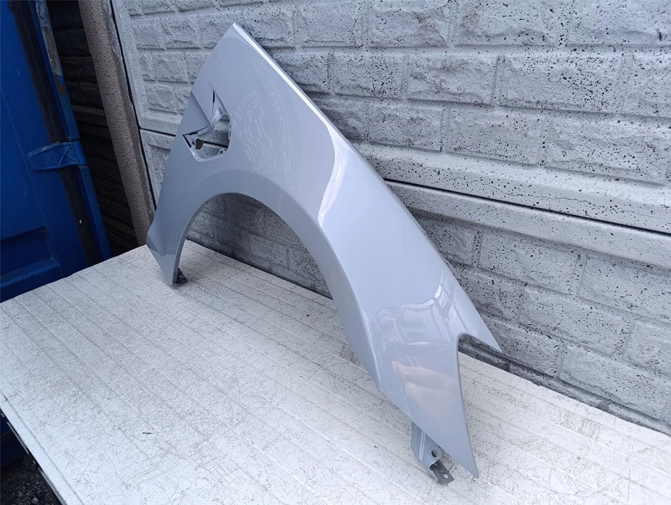 BYD SEAL BŁOTNIK PRAWY PRZEDNI ORYGINAŁ (17603549620)