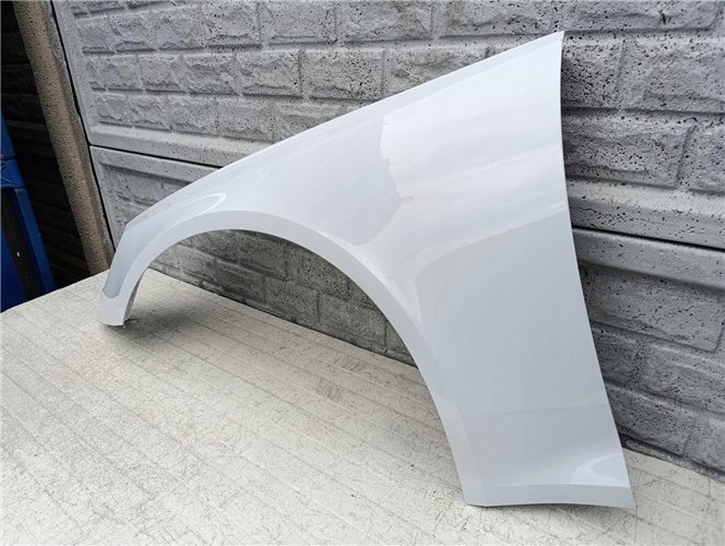 AUDI RS4 A4 B9 2016- BŁOTNIK LEWY ORYGINAŁ (17605744566)