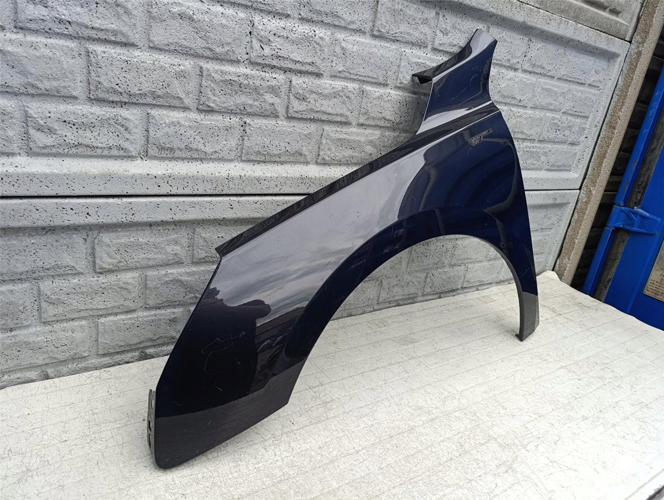 PEUGEOT 508 2010-2018 BŁOTNIK LEWY PRZÓD ORYGINAŁ (17605757708)