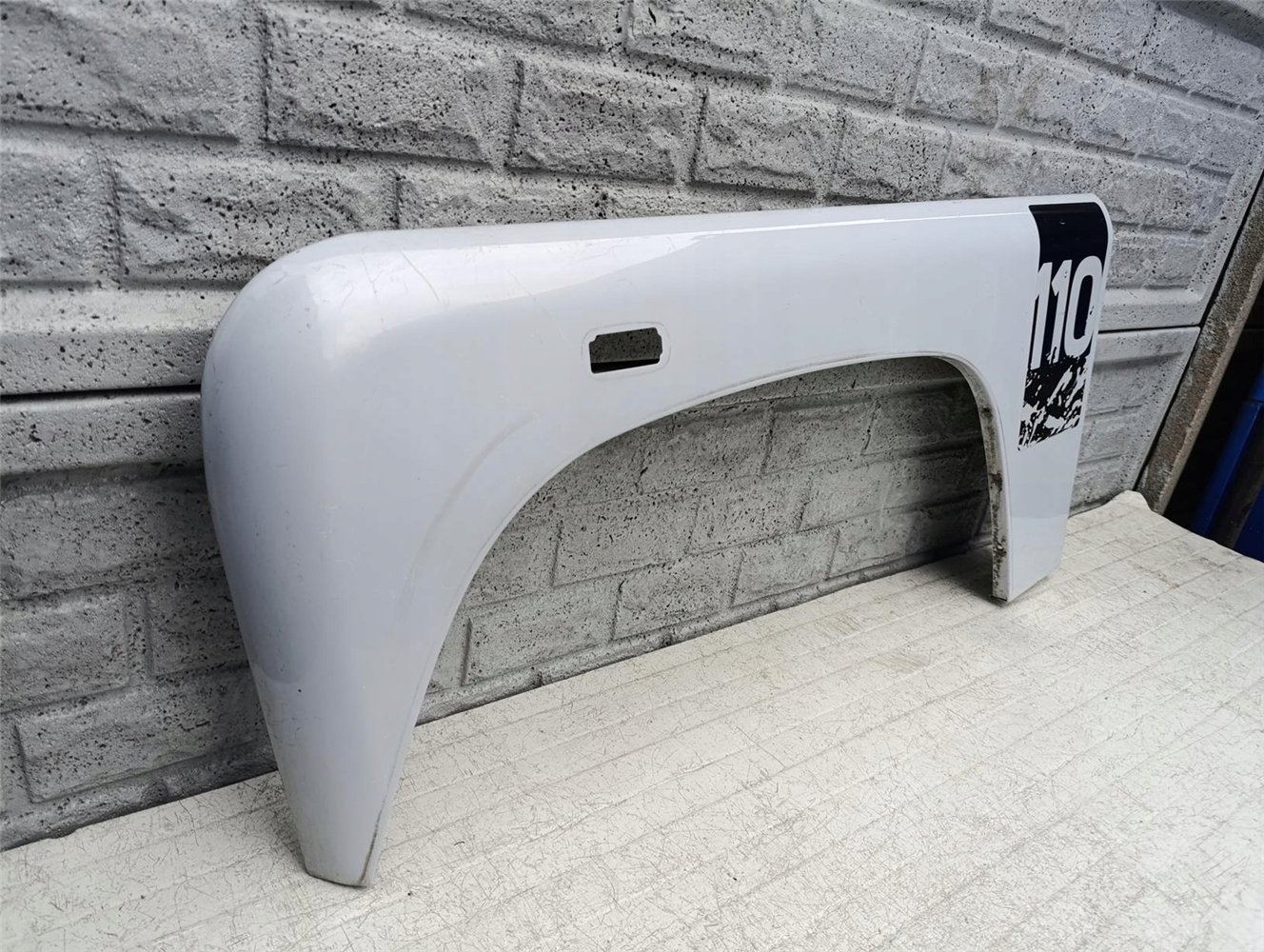 LAND ROVER DEFENDER 1 83-BŁOTNIK LEWY PRZEDNI ORYGINAŁ (17605769847)