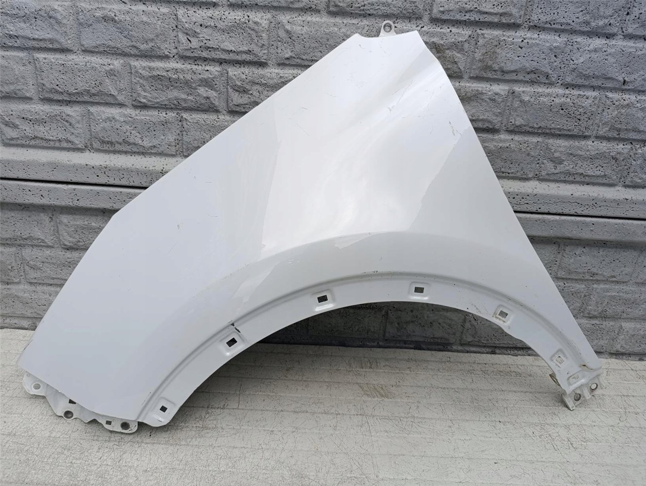 KIA SPORTAGE 4 IV 16- BŁOTNIK PRZEDNI LEWY ORYGINAŁ (17605779361)