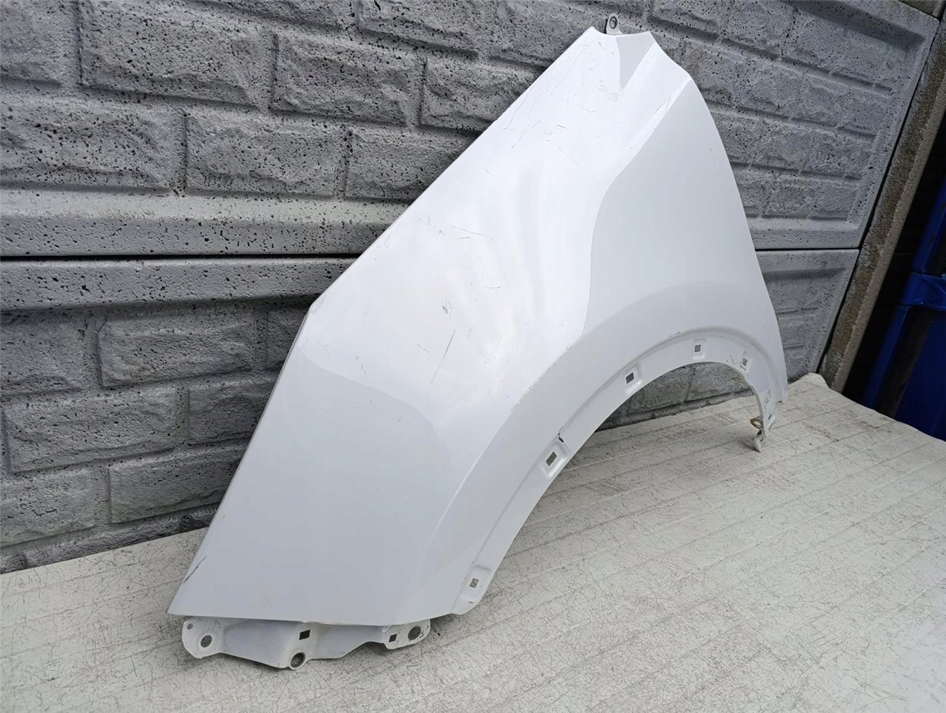 KIA SPORTAGE 4 IV 16- BŁOTNIK PRZEDNI LEWY ORYGINAŁ (17605779361)