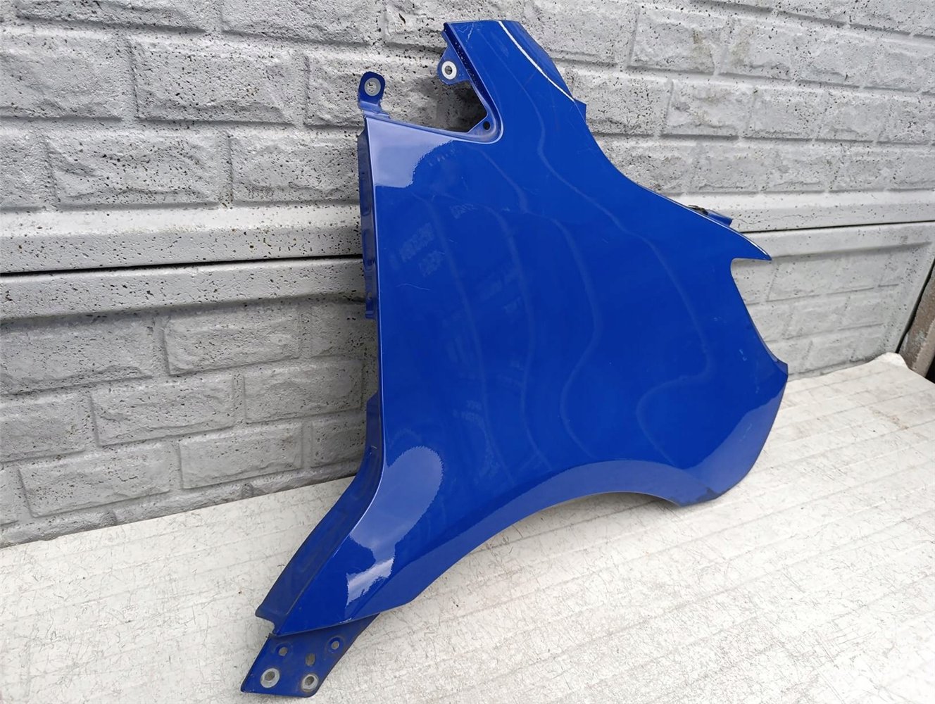 MERCEDES SPRINTER 907 910 18-24 BŁOTNIK PRAWY ORYGINAŁ (17605796511)