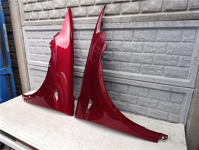 TESLA MODEL X BŁOTNIK PRAWY LEWY PRZEDNI ORYGINAŁ (17605812857)