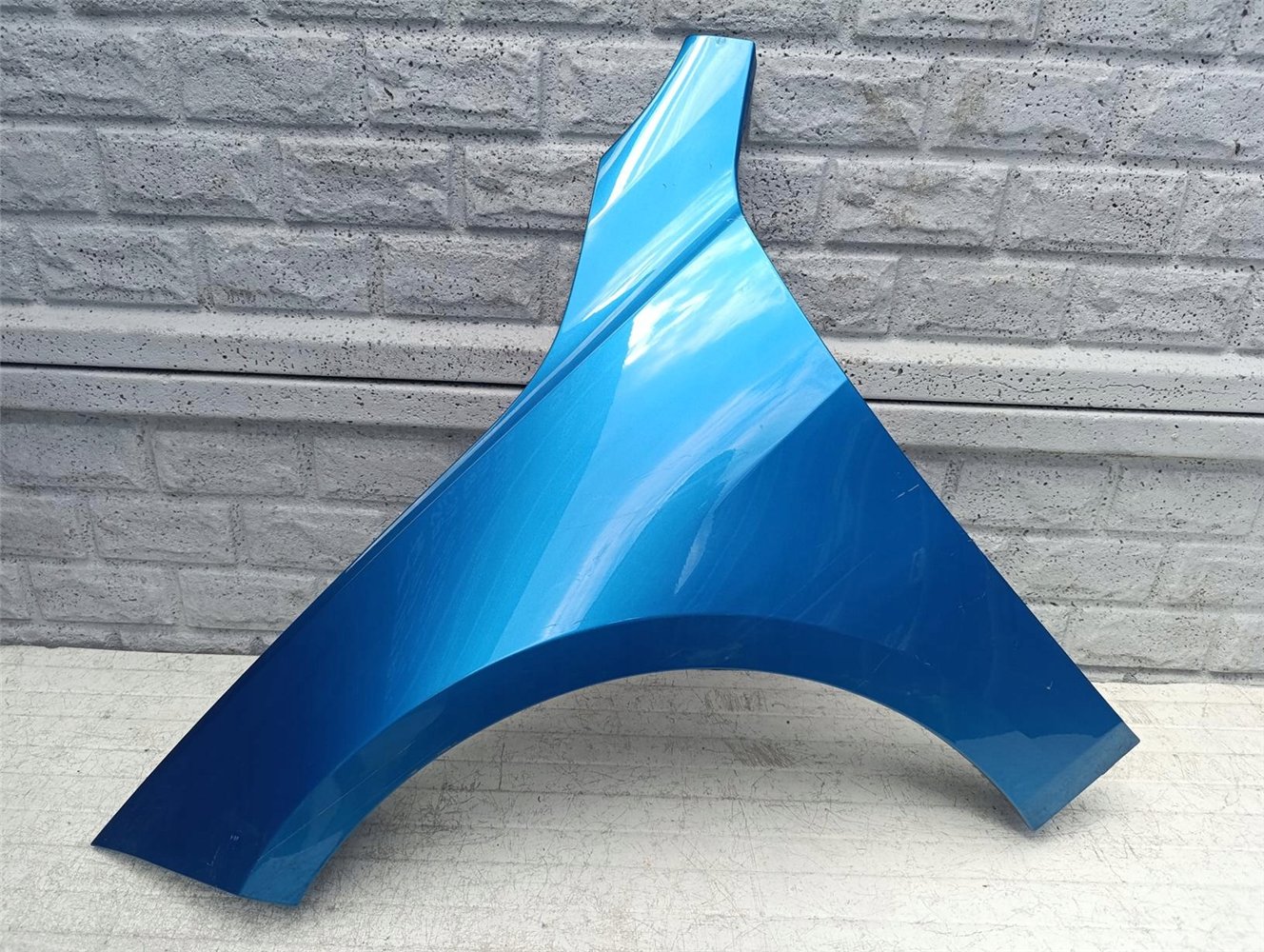 BŁOTNIK PRZEDNI LEWY BMW 1 I F40 F 40 ORYGINAŁ (17618565106)