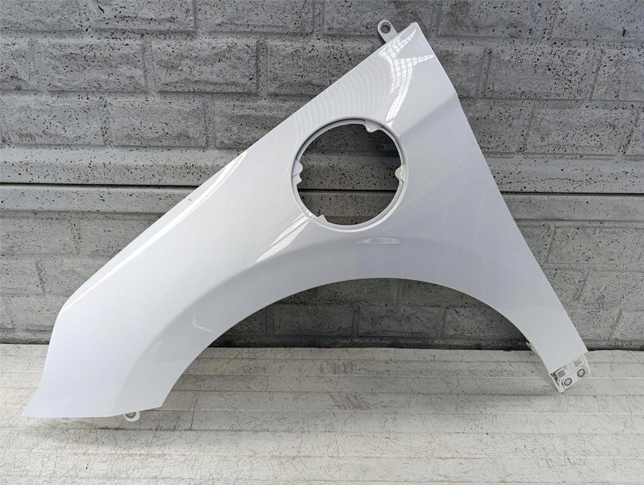 HYUNDAI IONIQ 2017-2021 BŁOTNIK LEWY HYBRYDA ORYGINAŁ (17618574802)