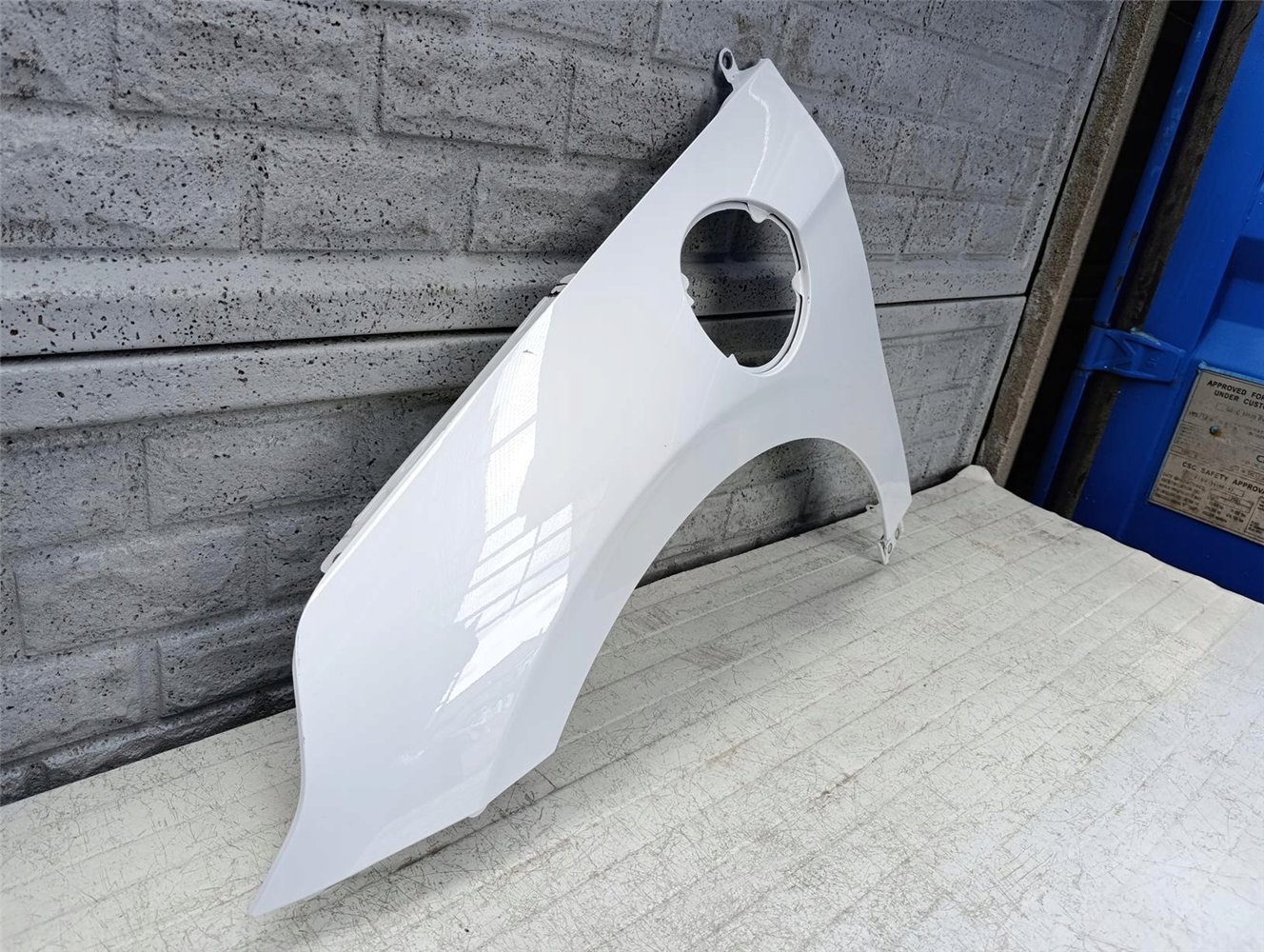 HYUNDAI IONIQ 2017-2021 BŁOTNIK LEWY HYBRYDA ORYGINAŁ (17618574802)