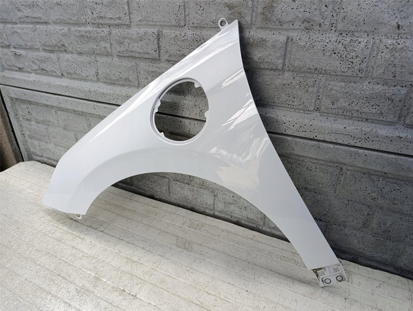 HYUNDAI IONIQ 2017-2021 BŁOTNIK LEWY HYBRYDA ORYGINAŁ (17618574802)