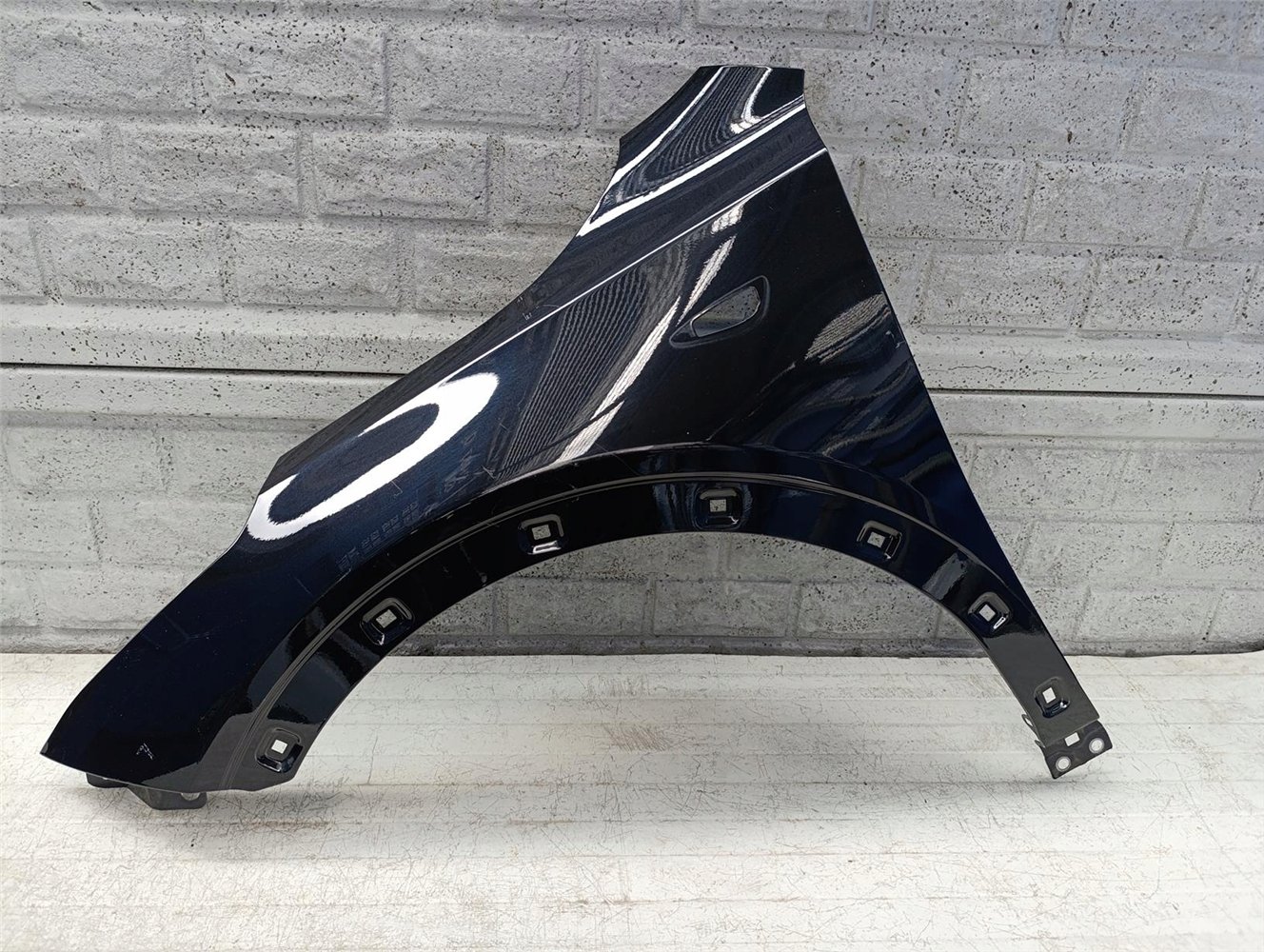 KIA X-CEED XCEED BŁOTNIK LEWY PRZEDNI ORYGINAŁ (17618583944)