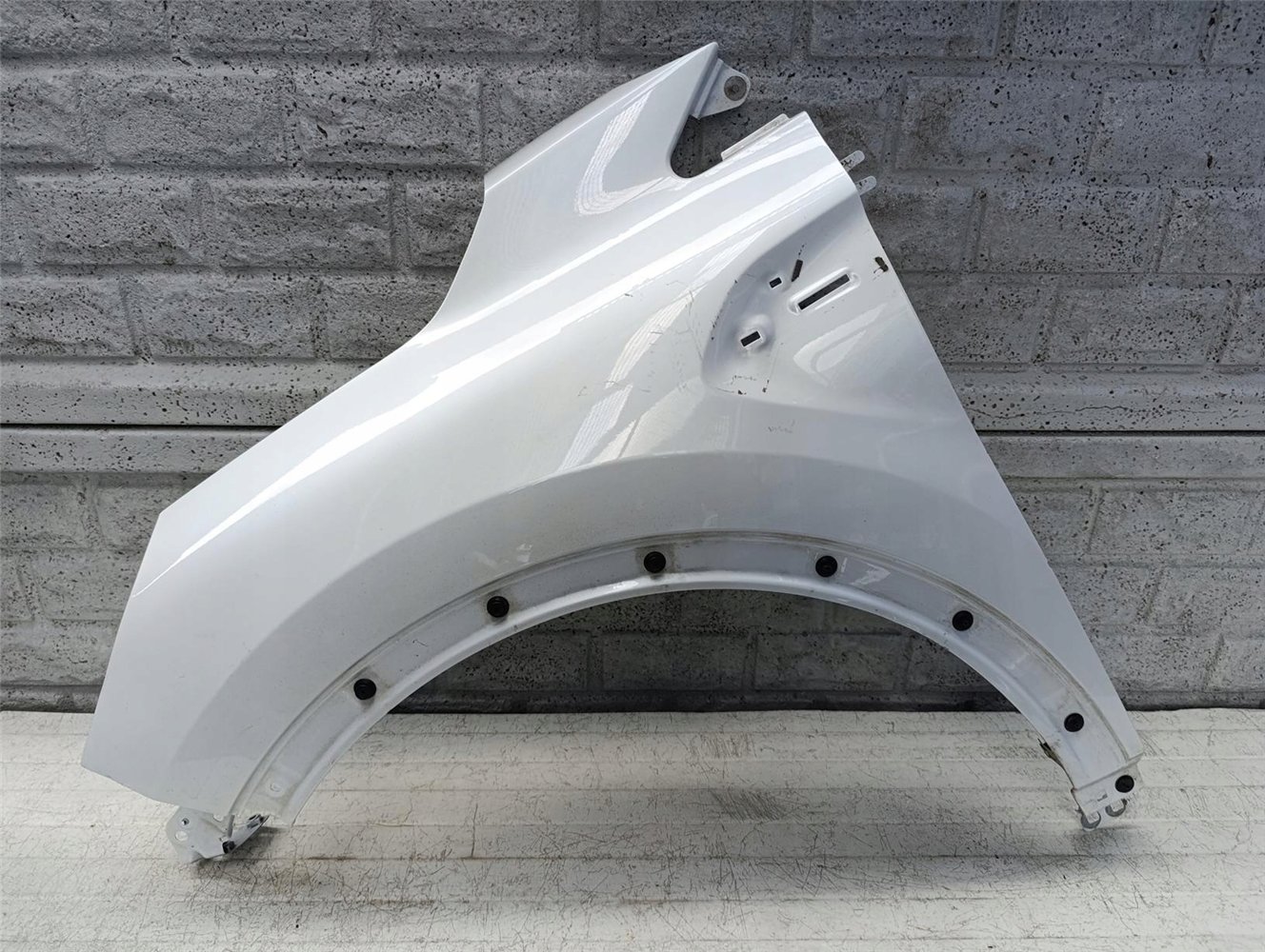 RENAULT CAPTUR 2 II 2020-2025 BŁOTNIK LEWY PRZÓD ORYGINAŁ (17618591023)