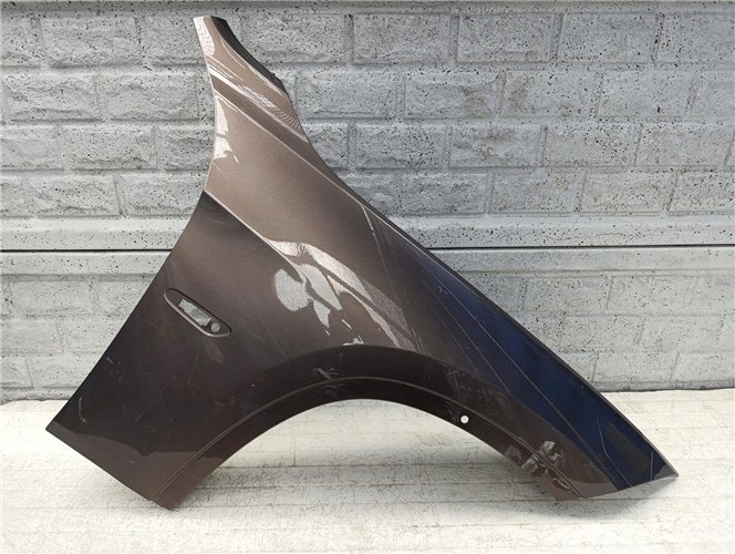 BMW X1 E84 2008-2013 BŁOTNIK PRAWY PRZEDNI ORYGINAŁ (17618593998)