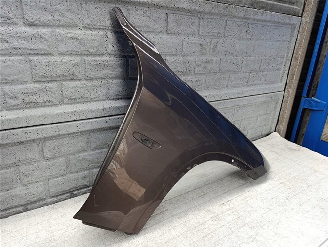 BMW X1 E84 2008-2013 BŁOTNIK PRAWY PRZEDNI ORYGINAŁ (17618593998)