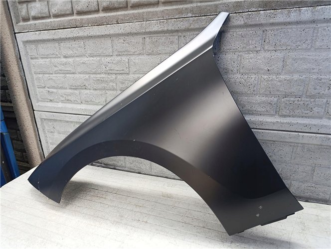 BMW 7 G70 2022- BŁOTNIK PRZEDNI LEWY ORYGINAŁ (17619844913)