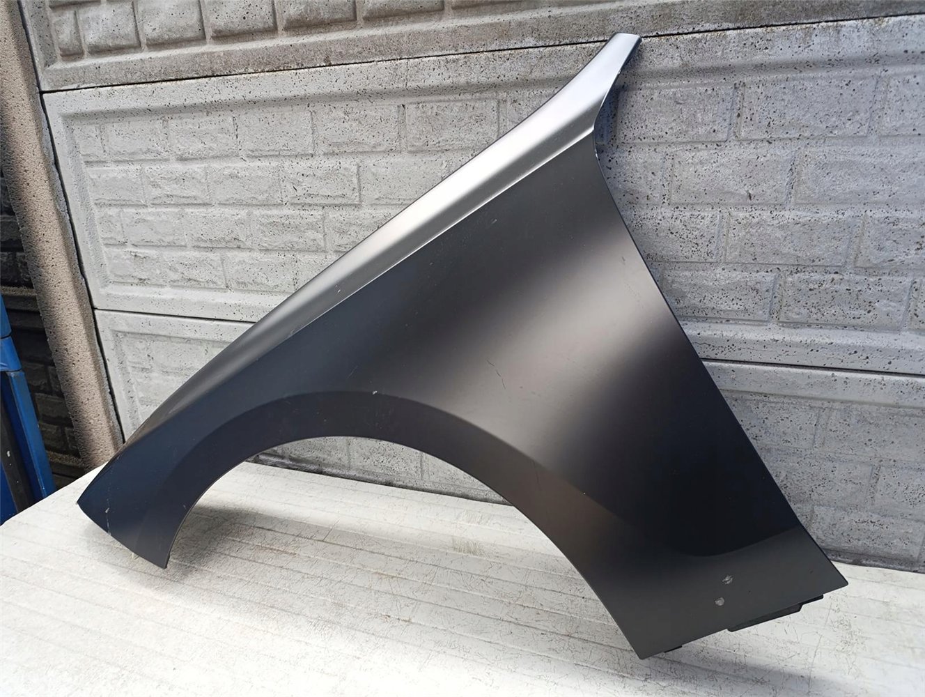 BMW 7 G70 2022- BŁOTNIK PRZEDNI LEWY ORYGINAŁ (17619844913)