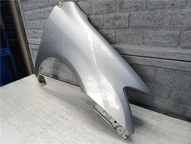 TOYOTA COROLLA E12 HB 3/5 D 02-09 BŁOTNIK PRAWY ORYGINAŁ (17619863894)