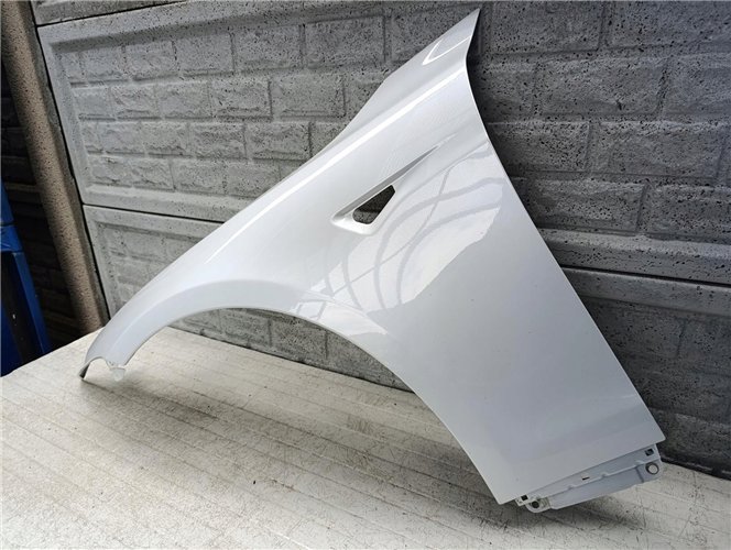 TESLA MODEL S BŁOTNIK LEWY PRZEDNI ORYGINAŁ (17621839482)