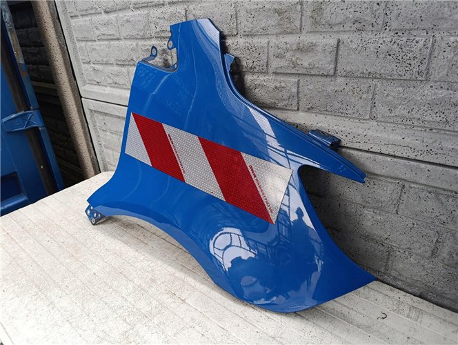 MERCEDES SPRINTER 907 910 18-24 BŁOTNIK PRAWY ORYGINAŁ (17621870943)