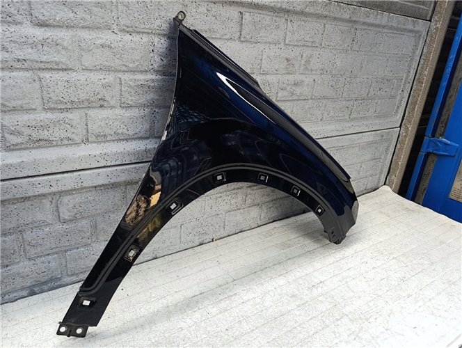 HYUNDAI SANTA FE 19-25 BŁOTNIK PRAWY PRZEDNI ORYGINAŁ (17628789134)