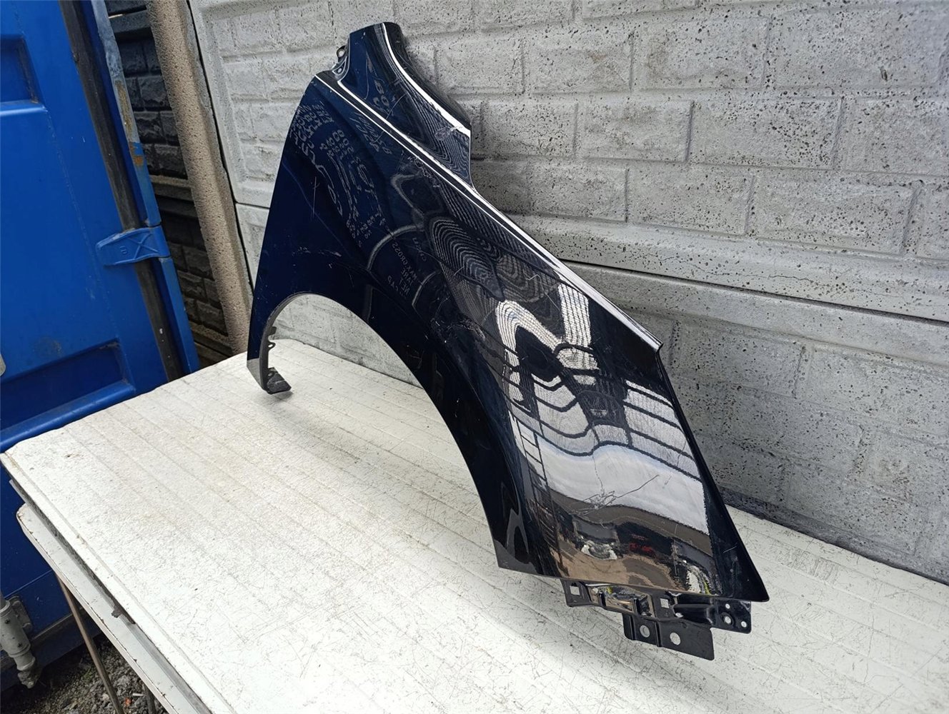 BŁOTNIK PRAWY PRZEDNI SUBARU FORESTER 13-19 ORYGINAŁ (17628814659)