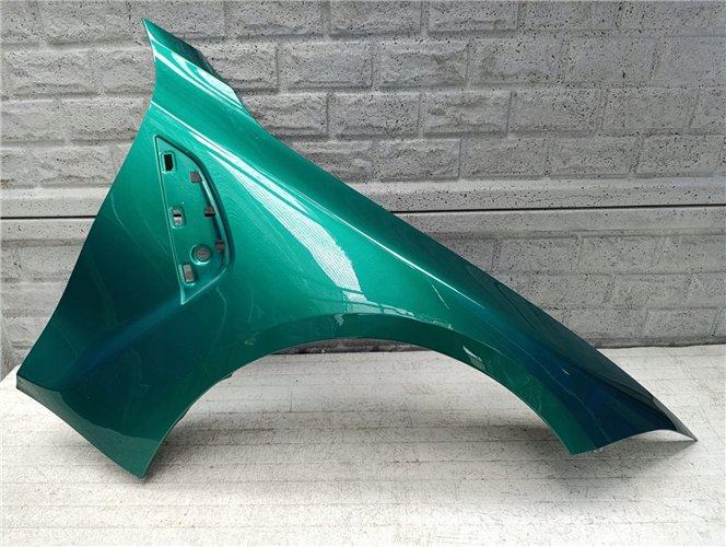 BMW M3 G80 BŁOTNIK PRAWY PRZEDNI ORYGINAŁ (17628837352)