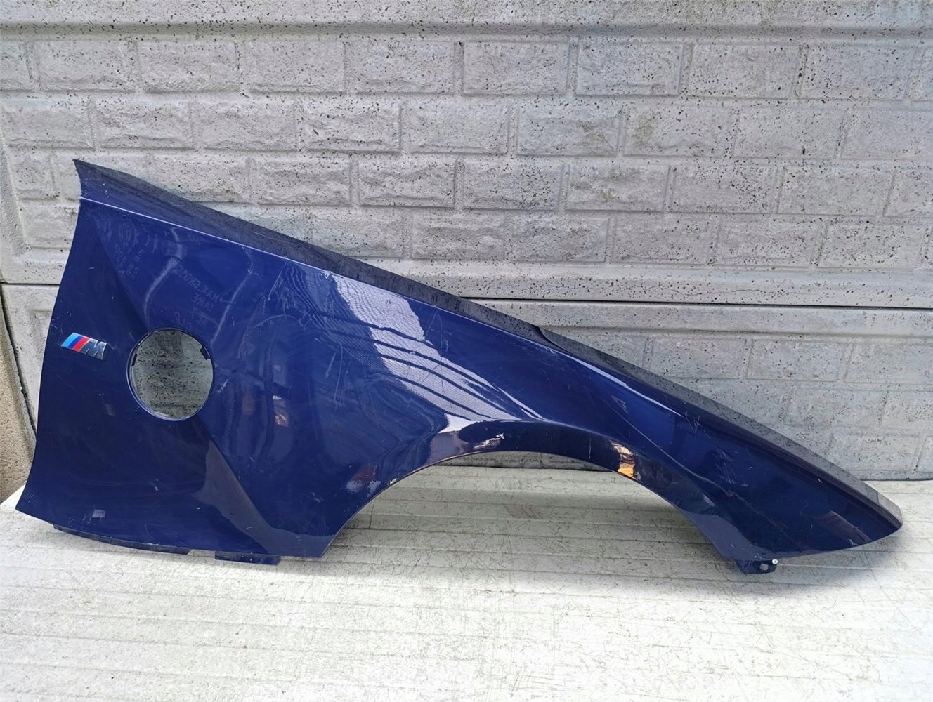 BMW Z4 E85 E86 BŁOTNIK PRAWY PRZÓD ORYGINAŁ (17628844817)