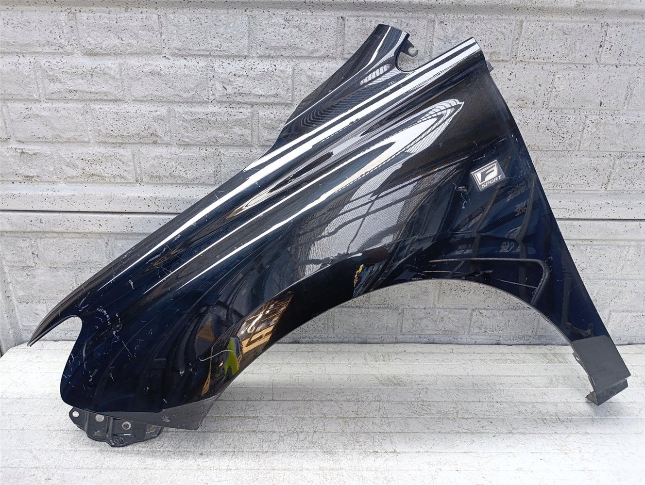 LEXUS RX350 RX450 RX450H 09-16 BŁOTNIK LEWY PRZÓD ORYGINAŁ (17628864199)