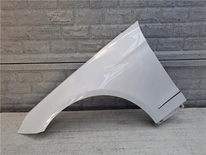 MERCEDES E KLASA COUPE W207 BŁOTNIK PRZEDNI LEWY ORYGINAŁ (17638342475)