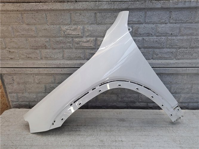 MERCEDES GLB 247 X247 BŁOTNIK LEWY PRZEDNI ORYGINAŁ (17638362366)