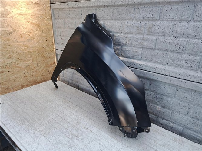 SUBARU FORESTER 24- BŁOTNIK PRZEDNI PRAWY ORYGINAŁ NOWY ORGINAŁ (17638376494)