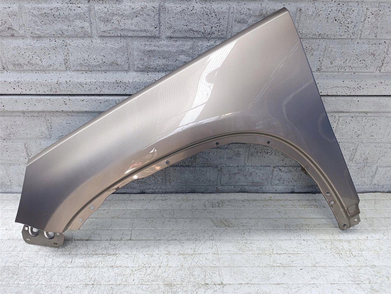 VW TIGUAN 2007-2017 BŁOTNIK PRZEDNI LEWY ORYGINAŁ (17640004793)