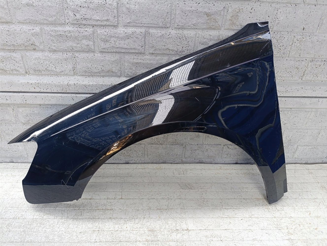 AUDI RS3 RS 3 HB 8V5 BŁOTNIK PRZEDNI LEWY (17640058610)