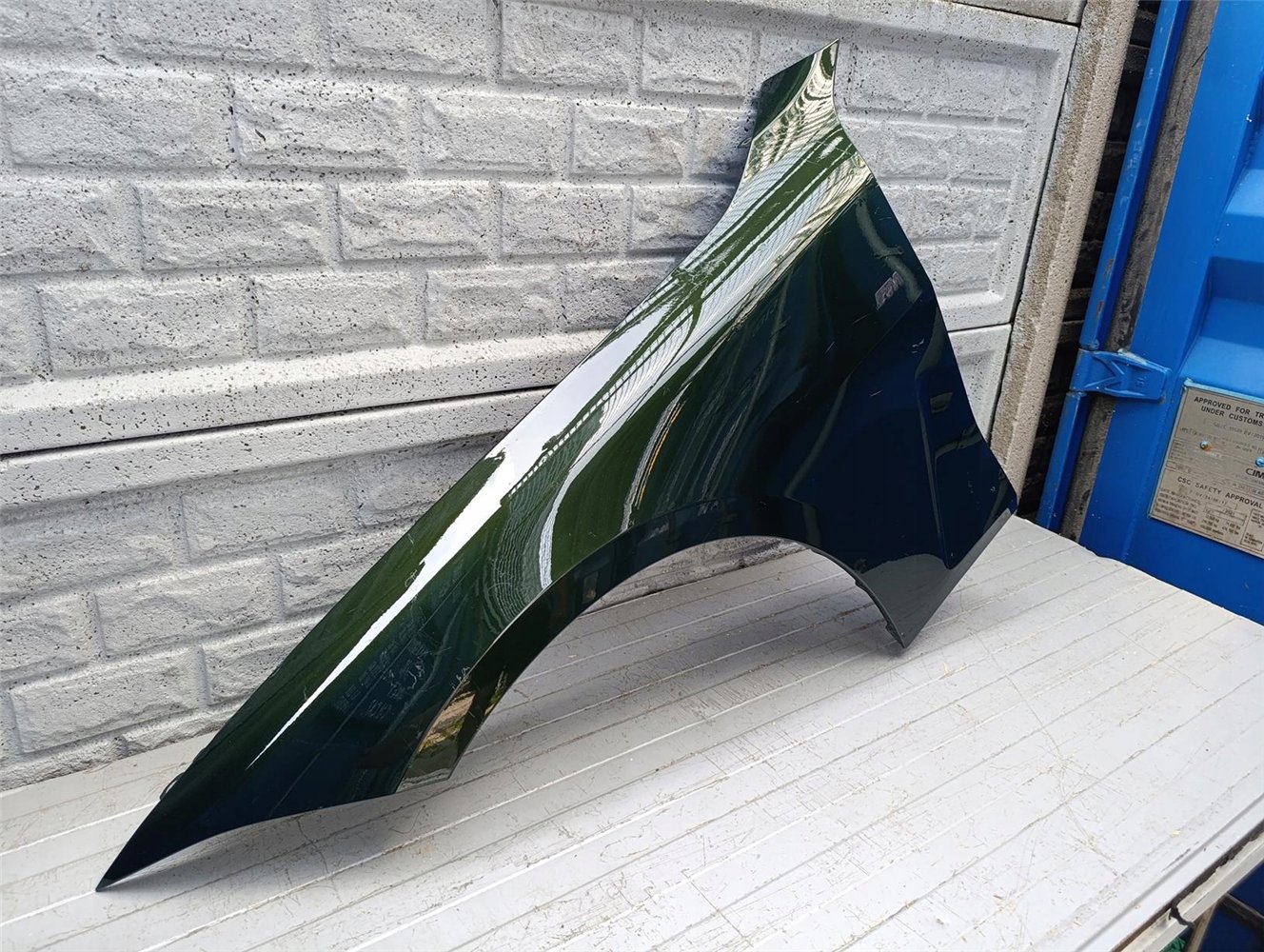 BMW IV 4 G22 G23 BŁOTNIK LEWY PRZEDNI ORYGINAŁ (17644098692)