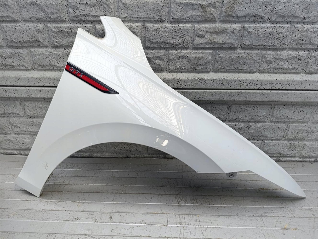 VW GOLF 8 VIII 2020- 2024 BŁOTNIK PRZEDNI PRAWY ORYGINAŁ (17644111835)