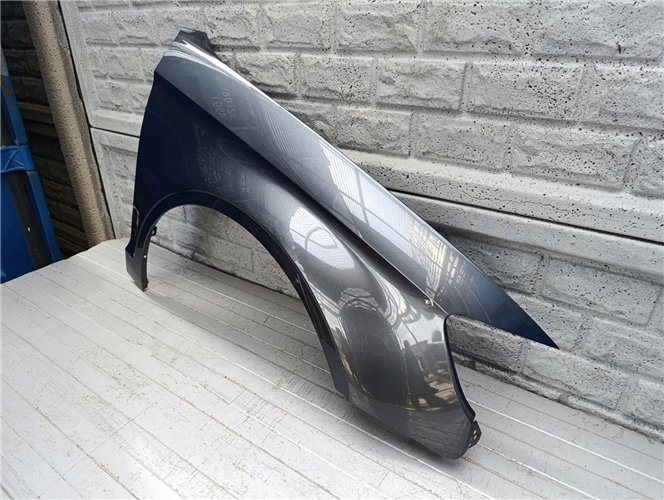 AUDI A3 SEDAN CABRIO 8V5 BŁOTNIK PRAWY ORYGINAŁ (17644119952)