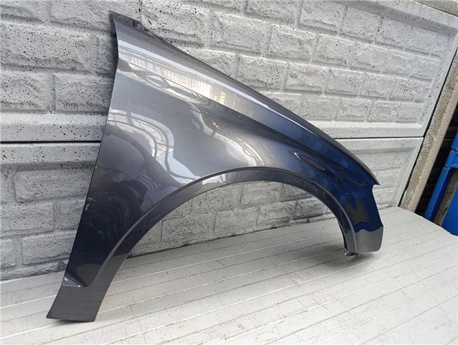 AUDI A3 SEDAN CABRIO 8V5 BŁOTNIK PRAWY ORYGINAŁ (17644119952)