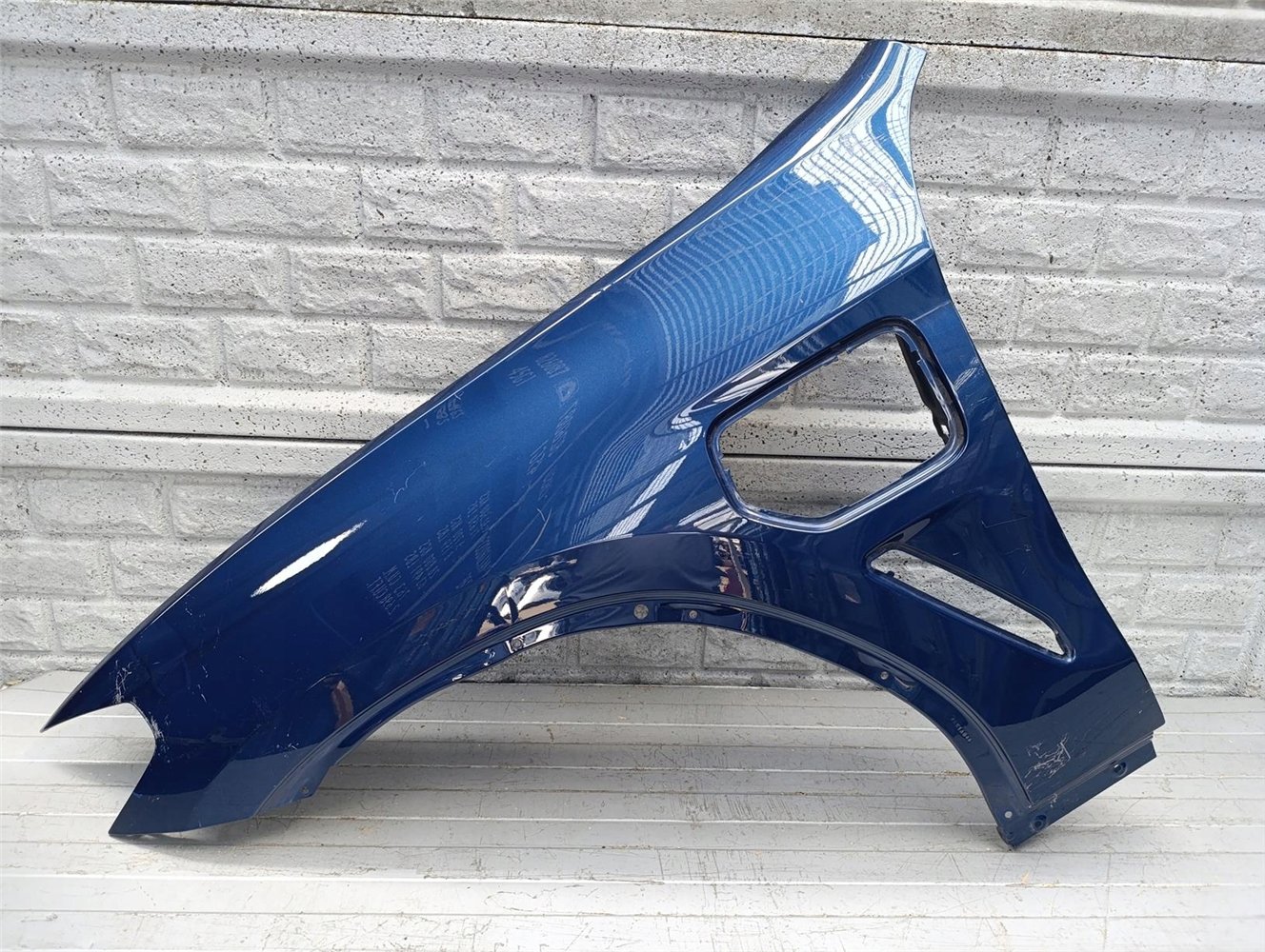 BMW G01 F97 X4 G02 F98 18-23 BŁOTNIK LEWY HYBRYDA ORYGINAŁ (17644131717)